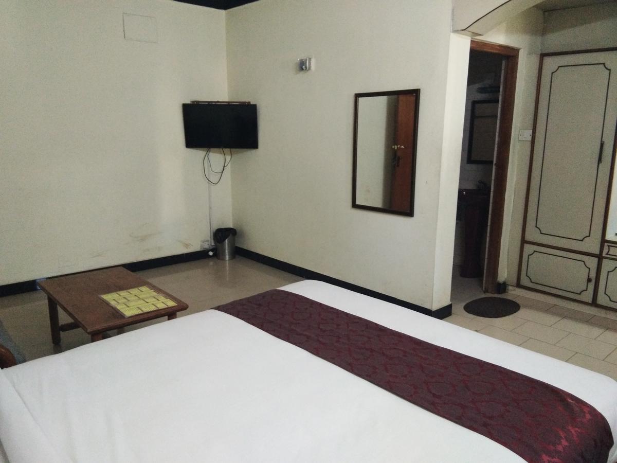 Hotel Jaysanthi Ooty Eksteriør bilde