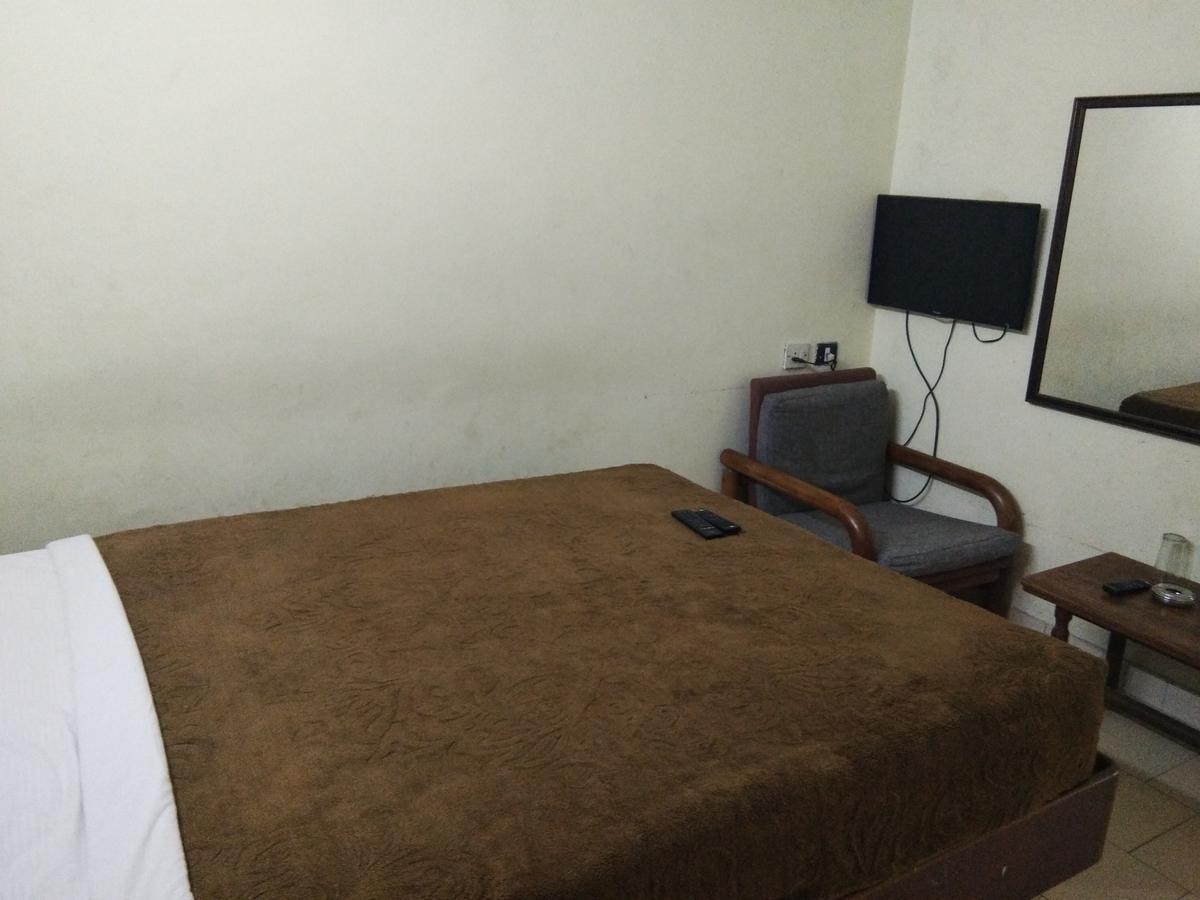 Hotel Jaysanthi Ooty Eksteriør bilde